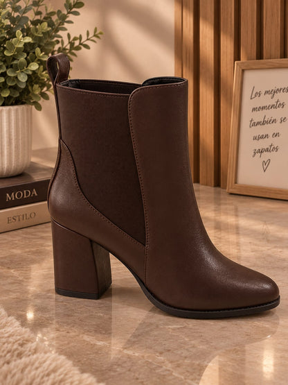 Bota de Dama de Tacón con Panel Elástico